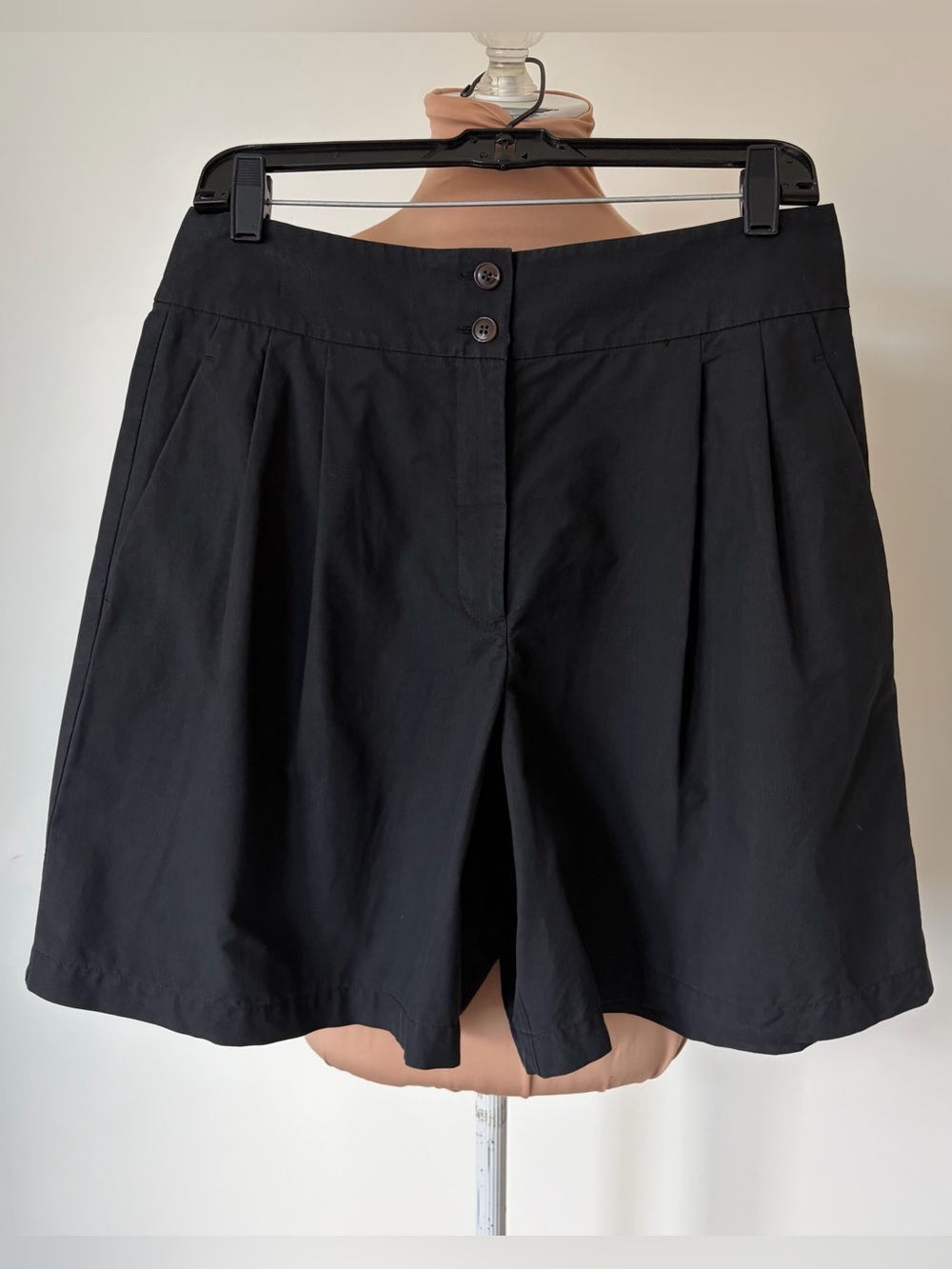 Lafayette 148 New York Pleated Tailored Wide High Rise Black Bermuda Shorts Sz 6